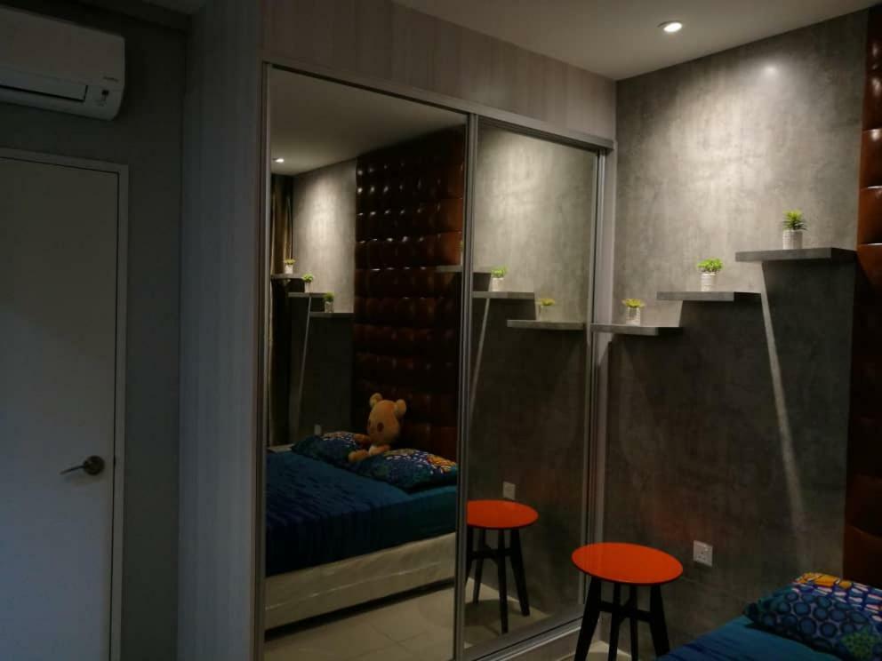 Vince'S Icity Soho Homestay Water Park Red Carpet Shah Alam Light City Central Exterior foto
